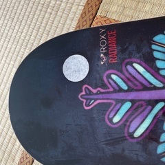 ROXYスノーボード板　ビンディング・BURTONバッグ付きの画像