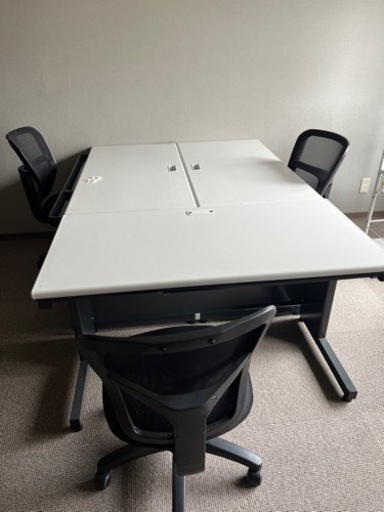 【決まりました】家具 オフィス用家具 机　椅子  テーブル　3セット