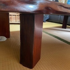高級 一枚板 ローテーブルの画像
