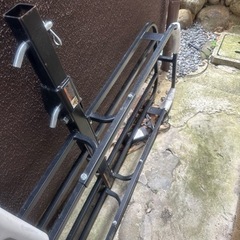 ヒッチキャリア