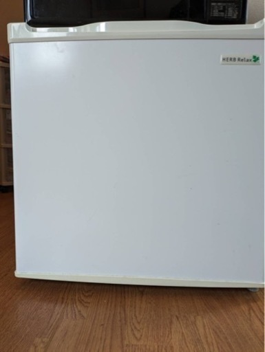 【お取引者決定しました】小型冷蔵庫