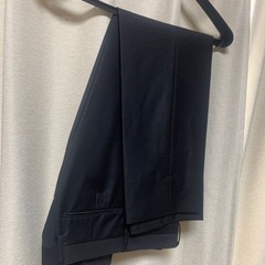 スーツ上下セット メンズ　Mサイズ　黒色　Yシャツはおまけの画像