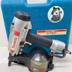 🌲入荷！【釘打ち機】makita 50ミリ 万能タイプ AN51...