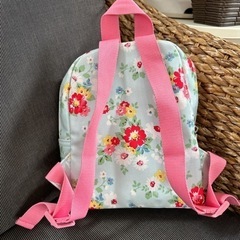 子供用品 キャスキッドソン子供用バッグの画像