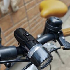 折りたたみ自転車　新品　動作問題なし、付属品完備の画像