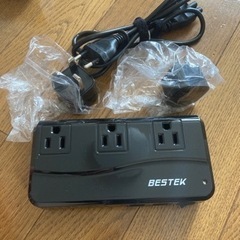 海外用変圧器　USBポート　ACアダプタ