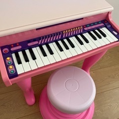 おもちゃ　ピアノの画像
