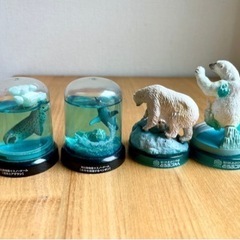 旭山動物園　スノードームと置き物 ４点セットの画像