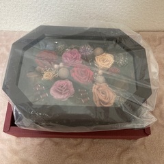 新品　プリザーブドフラワーBOX   オルゴール付き　の画像