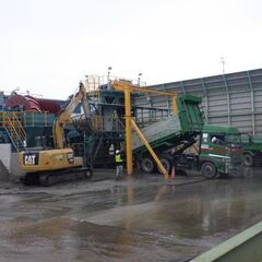 ▼正社員：大型ドライバー▼ 〝土のプロフェッショナル〟だからずっと安定＆安心★ 実力主義だから「自分が主役」として輝ける社風★ 賞与年2回＋特別賞与あり！頑張りはしっかり還元！の画像