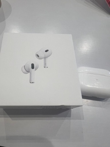 （左耳のみジャンク）本日のみAirPods Pro （第二世代）