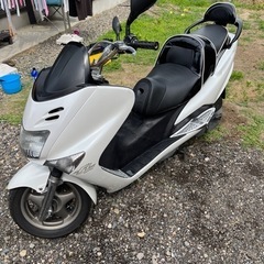 ヤマハ　マジェスティ125の画像
