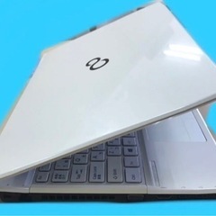 193M FUJITSU ノート Core i7 メモリ8GB SSD256GBの画像