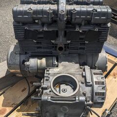 カワサキ　ゼファー400エンジン　ZX400AE　富山県内であれば輸送します。の画像
