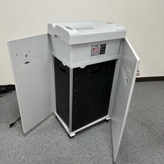 中古シュレッダー業務用60L　シュレッドマスターPRO GOS660xの画像