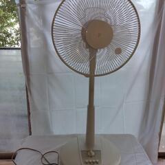 家電 季節、空調家電 扇風機の画像