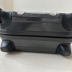 サムスナイトの機内持ち込みサイズスーツケースの画像