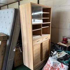 無料！！　食器棚 檜造り キッチンボード　家具 キャビネット