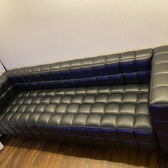 3人がけレザーソファー