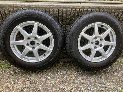 215/65R16スタッドレス、ホイールTEC MAG 美品BMW.X1.X2.MINIクロスオーバーなどに