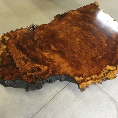 【半額に値下げ】　高級コブカリン座卓 Aの画像