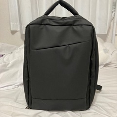 黒のビジネスリュック　バッグ　ブラック　仕事用の画像