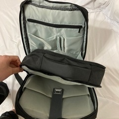 黒のビジネスリュック　バッグ　ブラック　仕事用