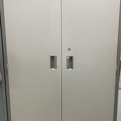 【決まりました】オフィス用スチール棚