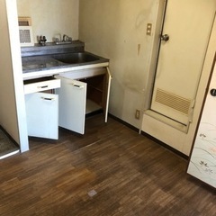 片付け　助手　の画像