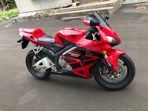 CBR600RRのpc37後期のセミフルパワー　 新潟市より　　社外マフラーおまけ