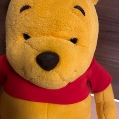 取引中。くまのプーさん　ぬいぐるみ30高さセンチの画像