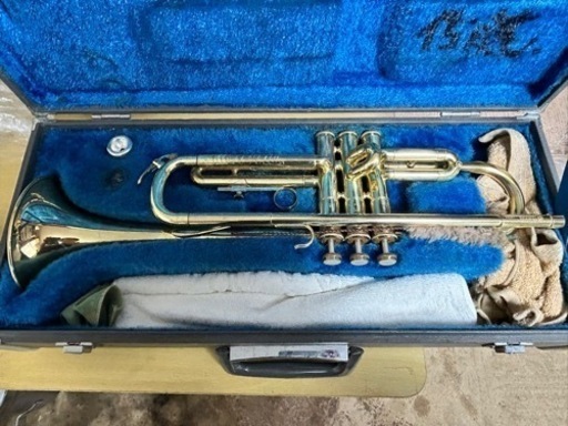 【ヤマハ　トランペットYTR233】　楽器 管楽器、笛、ハーモニカ