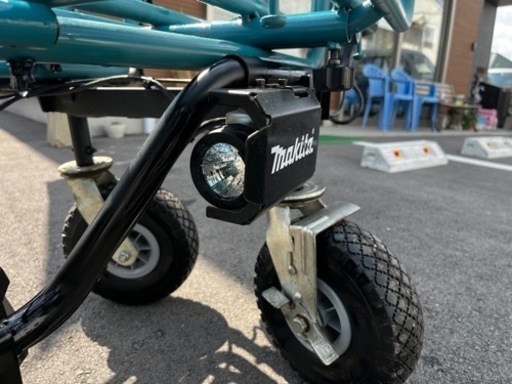 福岡八女　マキタ　電動運搬車　CU180D パイプフレーム仕様