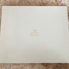 【新品】ナルミ　ボーンチャイナ　ケーキプレートの画像