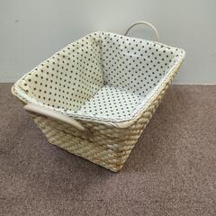 かわいい編みカゴ　2個セット　家具 収納家具の画像