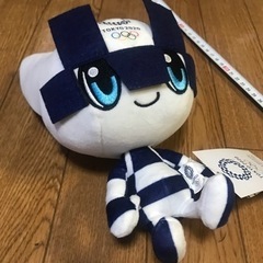 東京2020オリンピック マスコット ぬいぐるみ 公式グッズ M ミライトワ
の画像