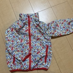 ジャンパー　100