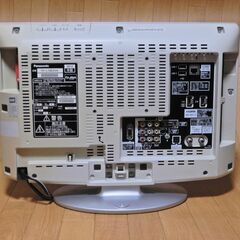★パナソニックViera19インチ液晶TV(TH-L19D2VA)と付属品の画像