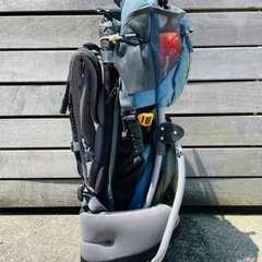 ドイター キッドコンフォート2 レインカバー付きの画像