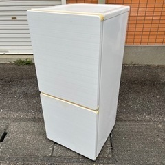 U-ING ユーイング ノンフロン冷凍冷蔵庫 UR-F110F 2015年製の画像