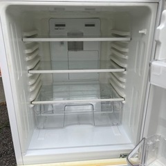 U-ING ユーイング ノンフロン冷凍冷蔵庫 UR-F110F 2015年製の画像