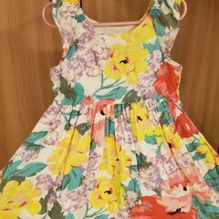 GAP　ワンピース3歳