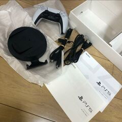 プレステ5本体　箱、付属品ありの画像