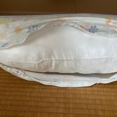 【最終値下げ】マタニティ抱き枕・円座クッションの画像