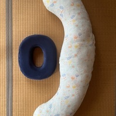 【最終値下げ】マタニティ抱き枕・円座クッションの画像