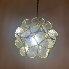 照明器具　フラワー　電球　ライトの画像