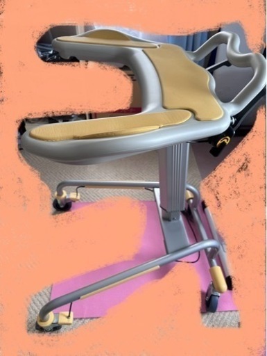 歩行器　パラマウントベッド