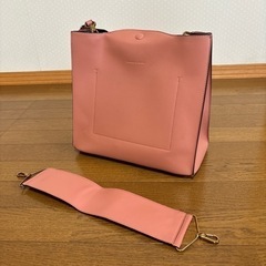 ショルダーバッグ チャールズ&キース