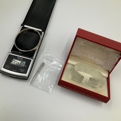 Cartier　カルティエ　ラブブレス　旧型　ホワイトゴールド　33.5g サイズ18の画像