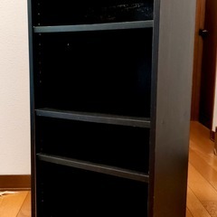 木製　収納棚　４段（２段は可動）